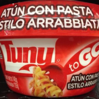 ATUN CON PASTA ESTILO ARRABBIATA