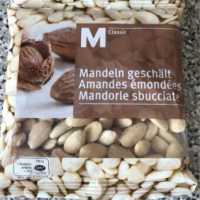 Amandes émondées