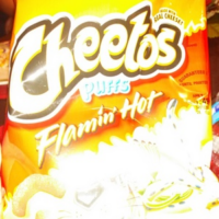 Cheetos puffs - Flamin' Hot