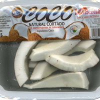 Coco pelado troceado para tomar Coco pelado troceado para tomar
