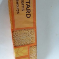 Custard creams