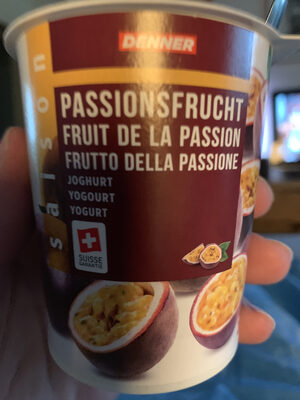Fruit from La passion Yogurt Fruit de la passion yogourt