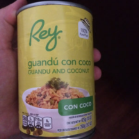 Guandu con coco