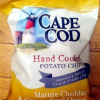 Hand Cooked Potato Chips Mature Cheddar & Caramelized Onion