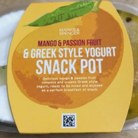Mango & Passion Fruit & Greek Style Yogurt Snack Pot