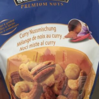 Melange de noix au curry