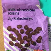 Milk chocolate raisins