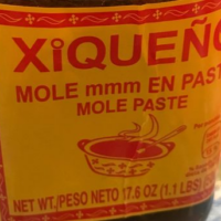 Mole en pasta