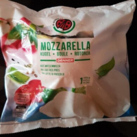 Mozzarella boule