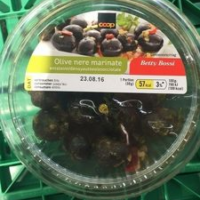Olive nere marinate