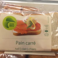 Pain carré clair