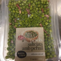 Pèsols saltats amb pernil
