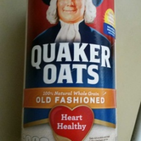 Quaker Oats 100% Natural Whole Grain OLD FASHIONED
