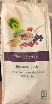 Reddy berries Bircher Swiss Muesli Reddy berries Birchermüesli