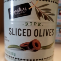Ripe Sliced Olives