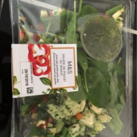 Salade de poulet au basilic