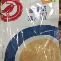 Sopa de ave con arroz