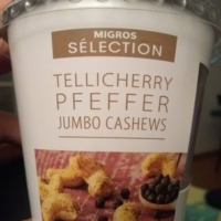 Tellicherry jumbo cashews