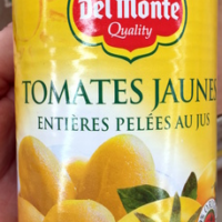 Tomates jaunes entières pelées au jus