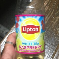White tea raspberry