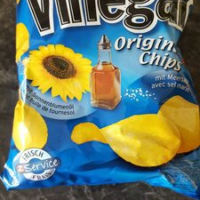 Salt & Vinegar Potato Chips Zweifel Chips Salt&vinegar