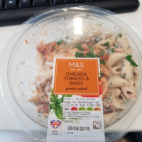 chicken tomato & basil - pasta salad
