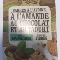 Barre l'avoine, l'amande Chocolat and yaourt