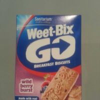 Sanitarium Weet-Bix Go Breakfast Biscuits Wild Berry burst Sanitarium Weet-Bix Go Breakfast Biscuits Wild Berry burst