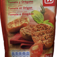 Tostadas with Tomato and orégano