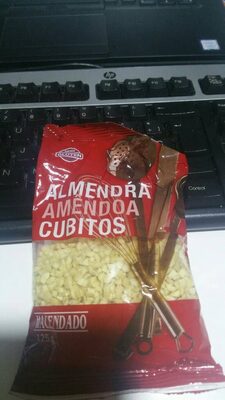 Almond amendoa cubitos Almond amendoa cubitos