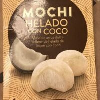 Mochi helado with Coco