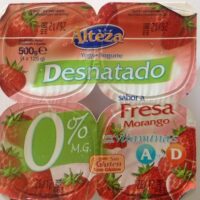 Yogurt Skimmed Flavor Strawberry with Vitamins A and D