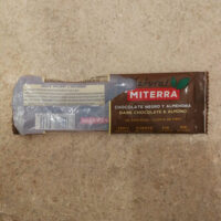 MITERRA Natural Black Chocolate and almendra