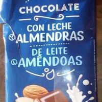 Chocolate with Leche Almonds