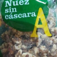 Nuez without cascara