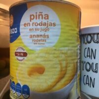 Piña in Sliced