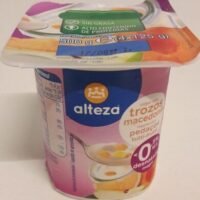 Yogurt Skimmed with Fruits