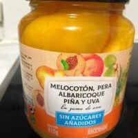 Melocotón Pera Apricot Pineapple and Uva. in zumo from Uva