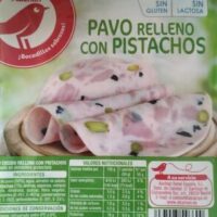 Pavo relleno with Pistachos