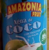 Water from Coco with Trocitos from Pulpa