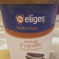 Helado Vanilla with Cookies
