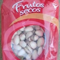 Pistachos tostados and Saltados