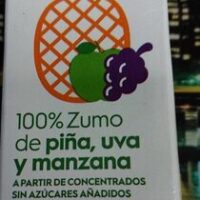 Zumo Pineapple uva and Apple