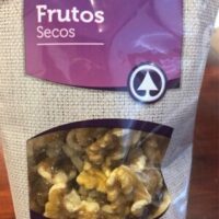 Nueces moscadas