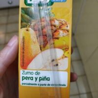 Zumo from Pera and Pineapple