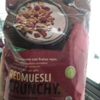 Muesli Crispy with Fruits Red