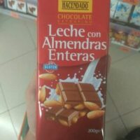 Chocolate Extrafino Milk with Almonds Wholes