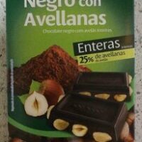 Black Chocolate with Avellanas