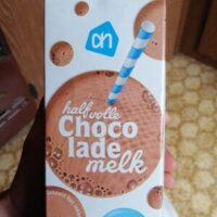 Halfvolle chocolademelk