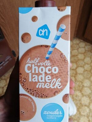 Halfvolle chocolademelk Halfvolle chocolademelk